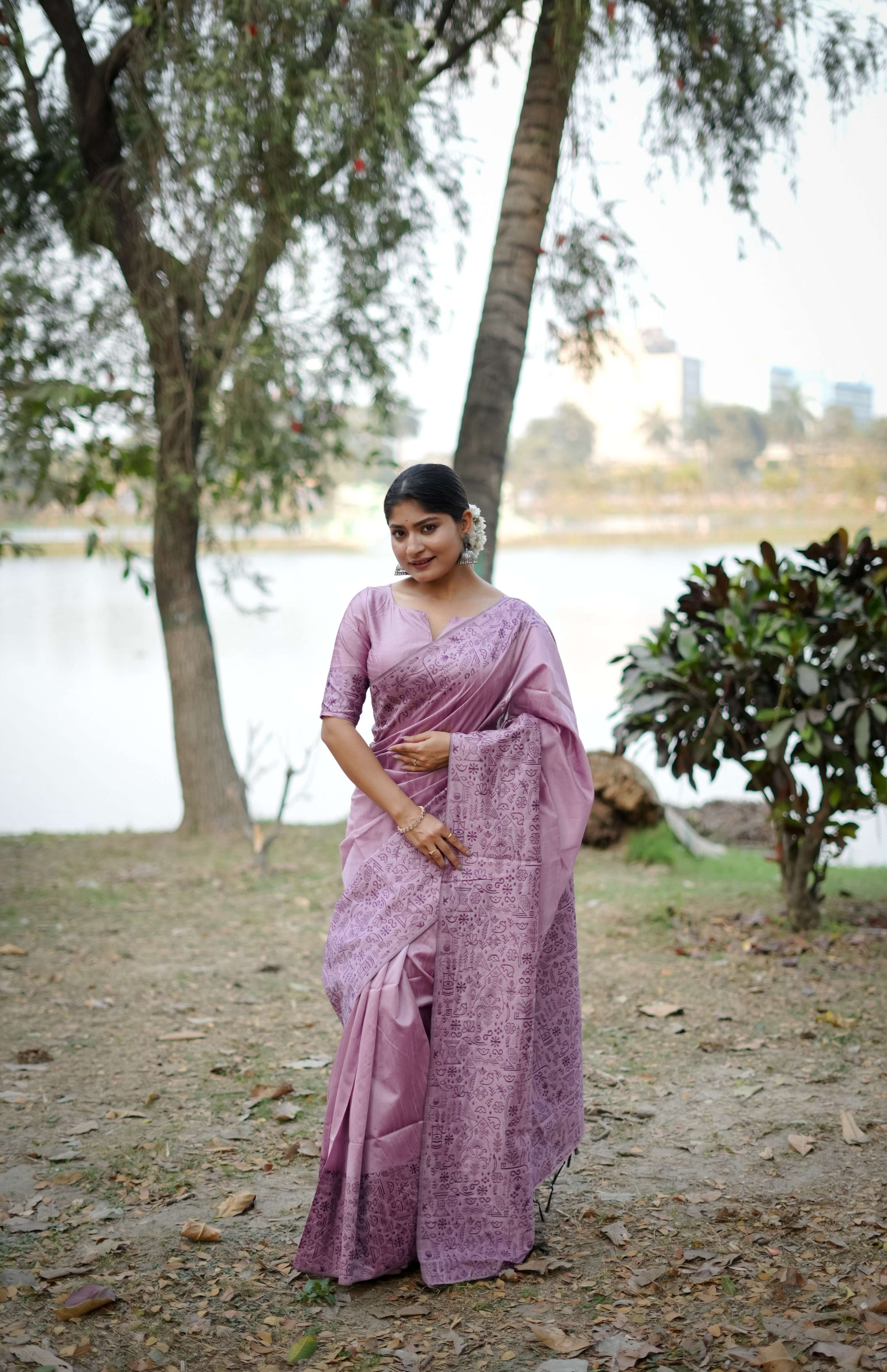 Jyoti Fashion Women's Purple Handloom Raw Silk Weaving Designer Saree with Blouse