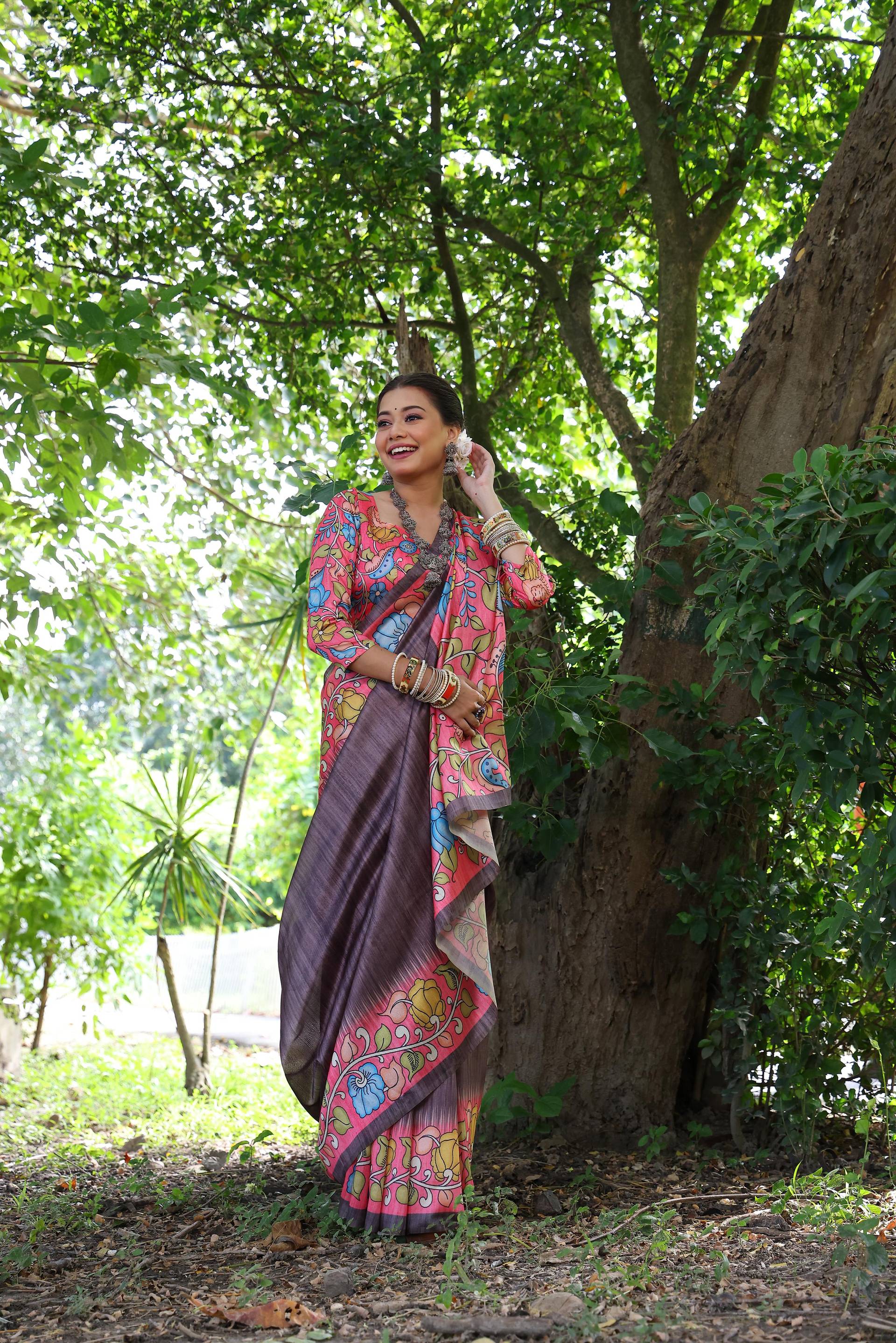 Jyoti Fashion Women's Black Soft Tussar Silk Kalamkari Printed Designer Saree with Blouse