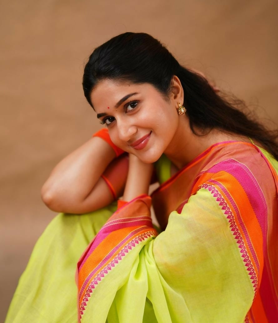 Exclusive Collection Light Green Beautiful Khadi Cotton Handloom Saree