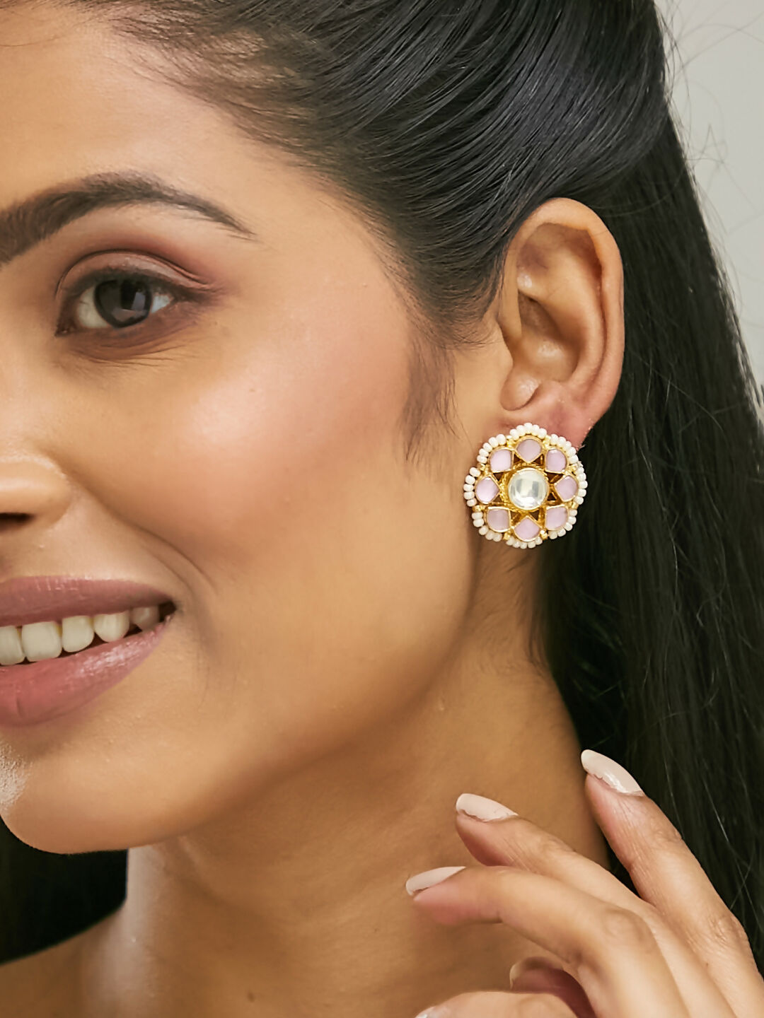 Nuyug 22K Gold-Plated Pink Kundan Studded & Beaded Floral Shaped Studs