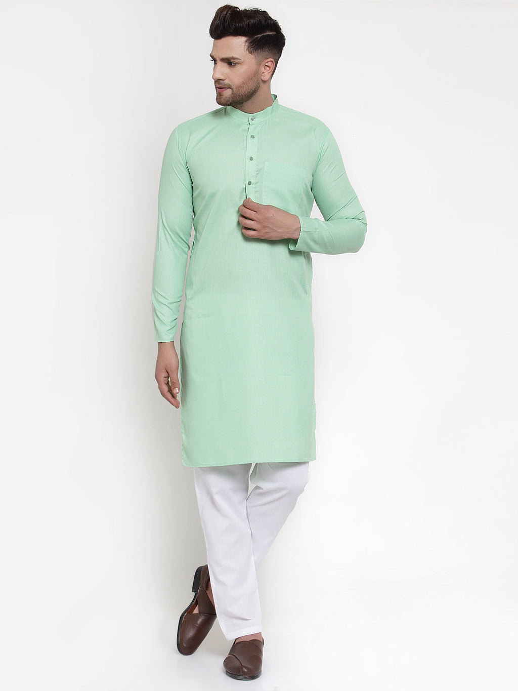 Jompers Men Green & White Solid Kurta with Churidar