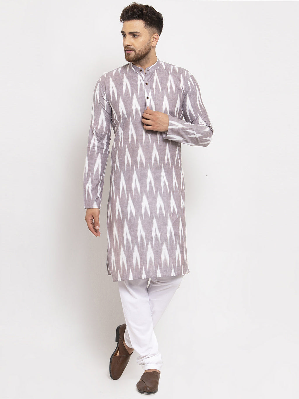 Jompers Men Grey Woven Design Ikkat Straight Kurta with Churidar
