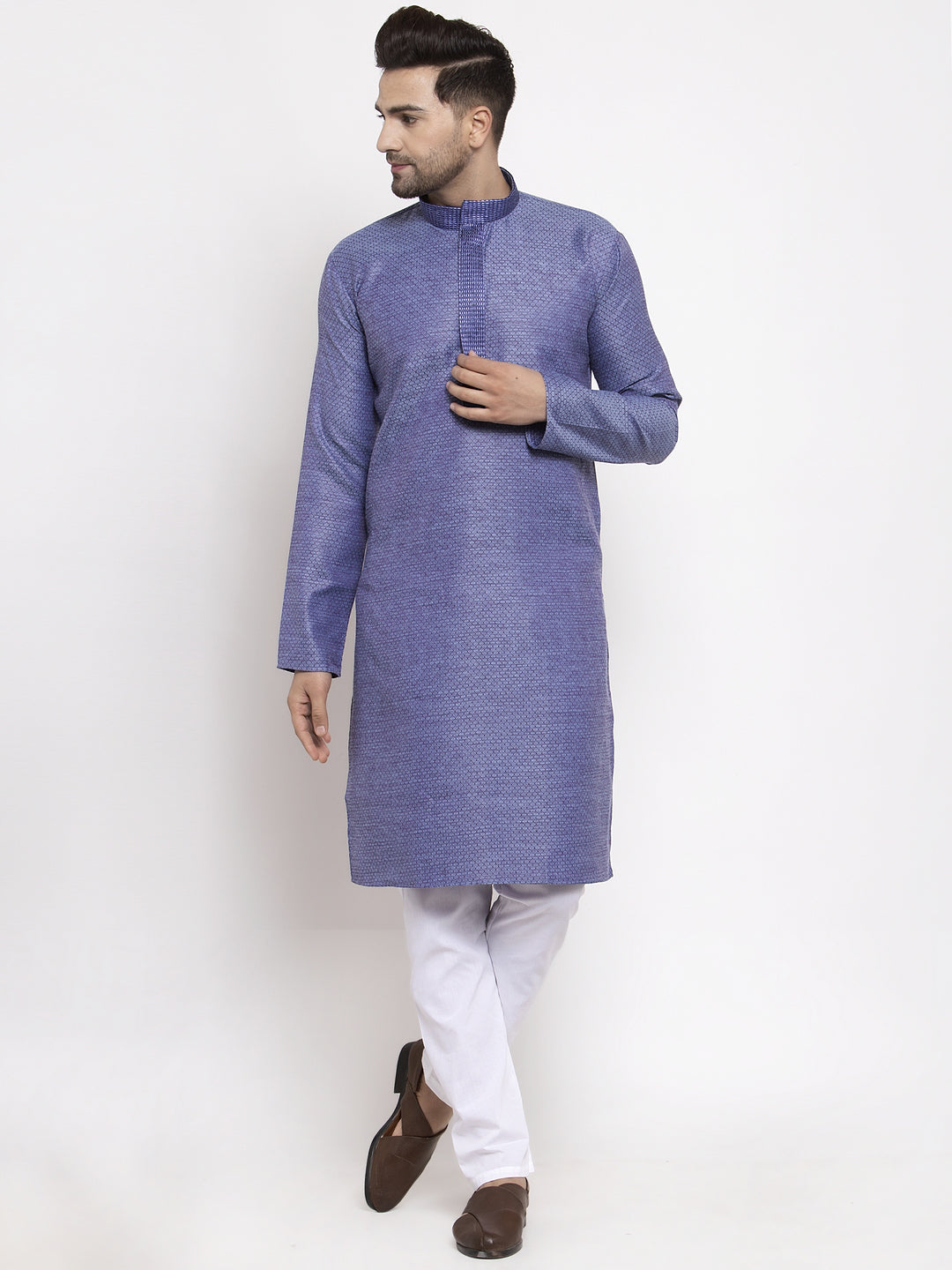 Jompers Men Blue Embroidered Kurta with Pyjamas