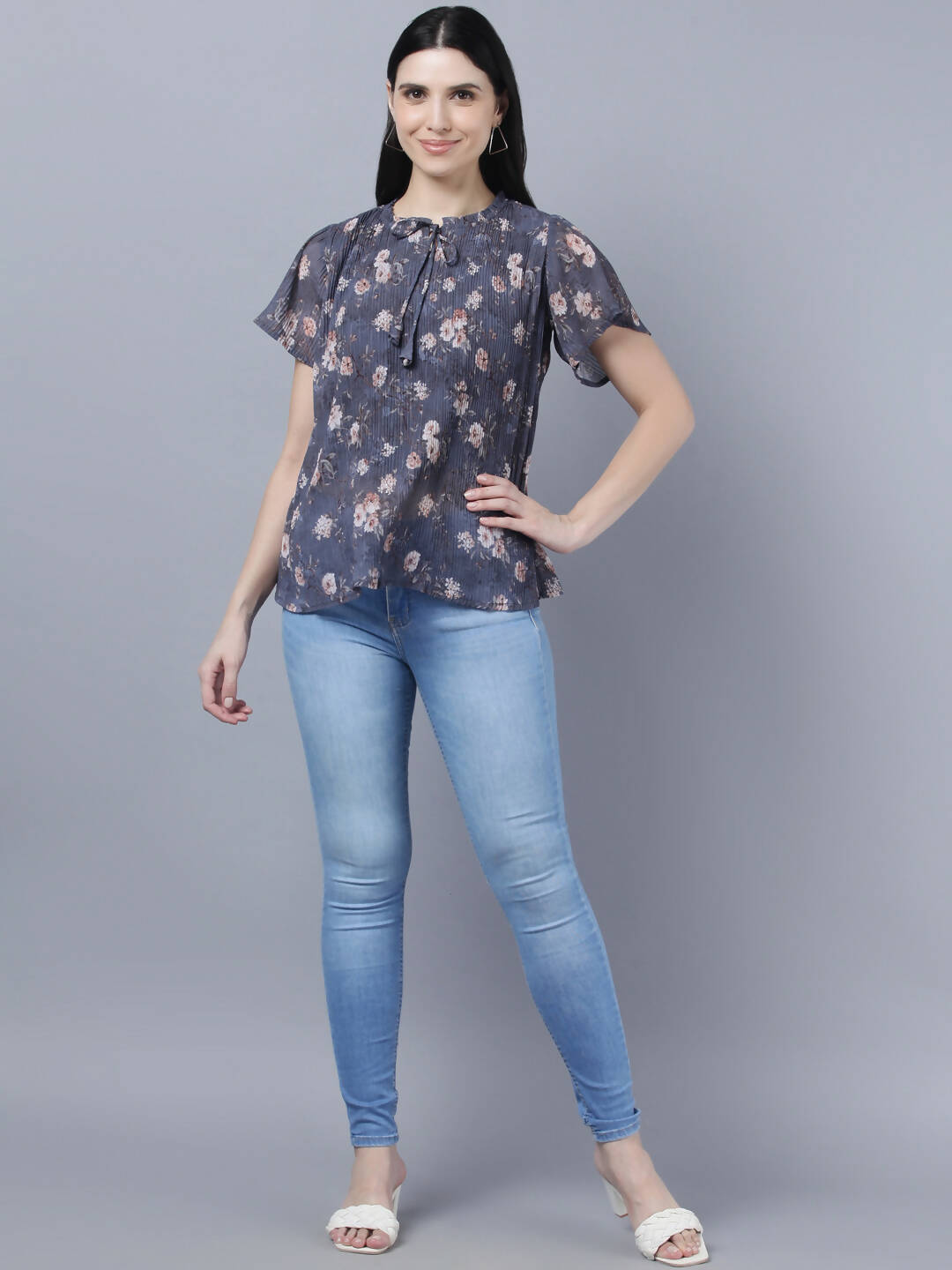 Myshka Women Charcoal Grey Peach-Coloured Floral Print Tie-Up Neck Georgette Top