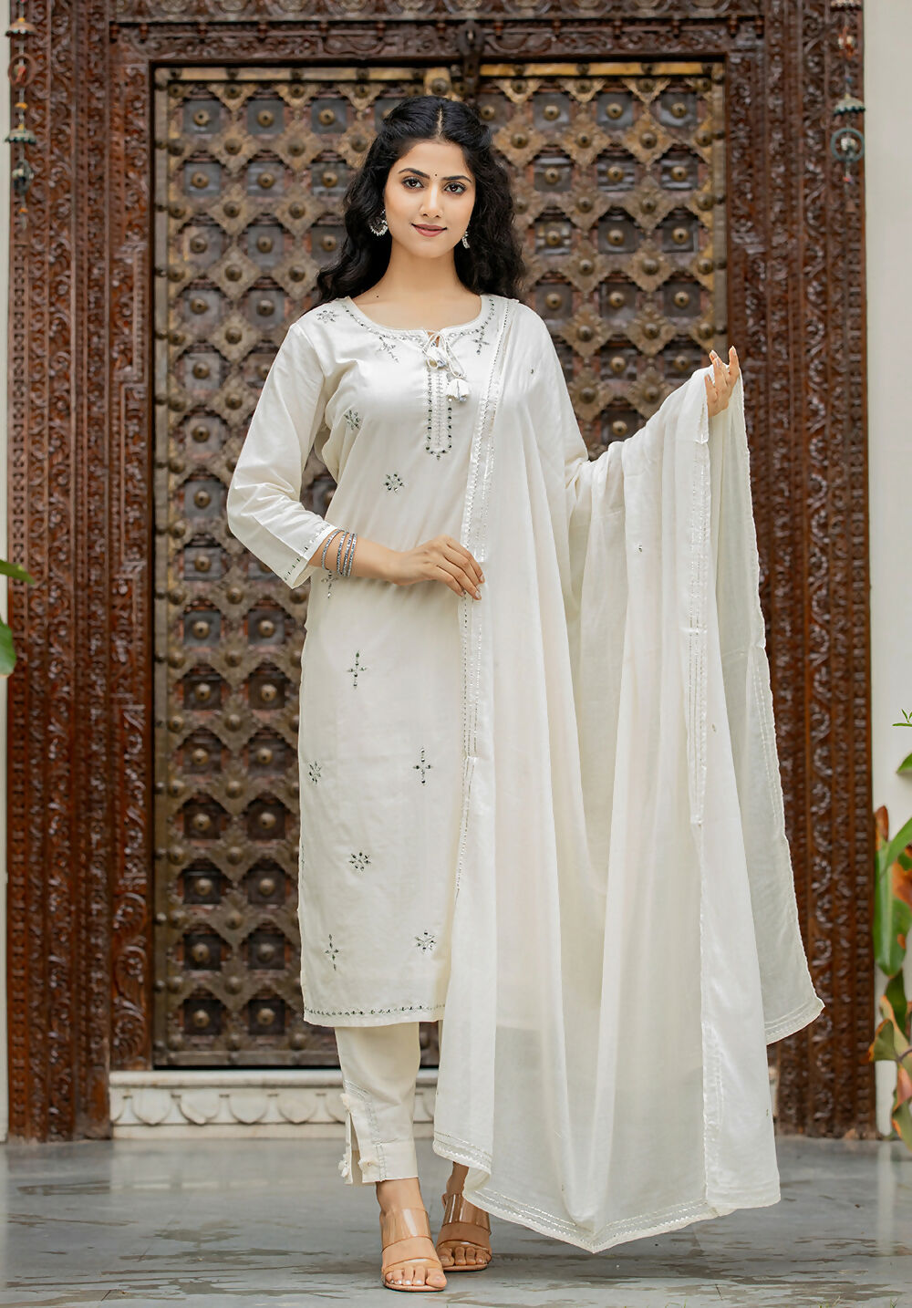 Kaajh Women's Off White Mirror Embellished Cotton Suit Set
