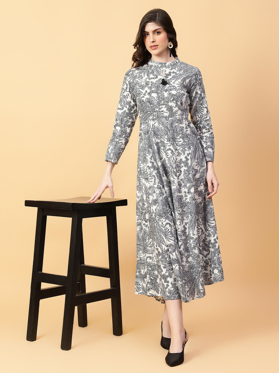 Joban Fashion Grey Cotton Printed & Hand Work Dress