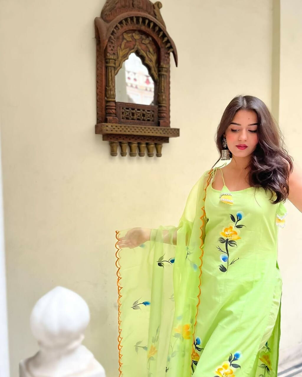 The52 Lemons Women's Gorgeous Printed Viscose Fabric Straight Kurta Pant with Dupatta Set