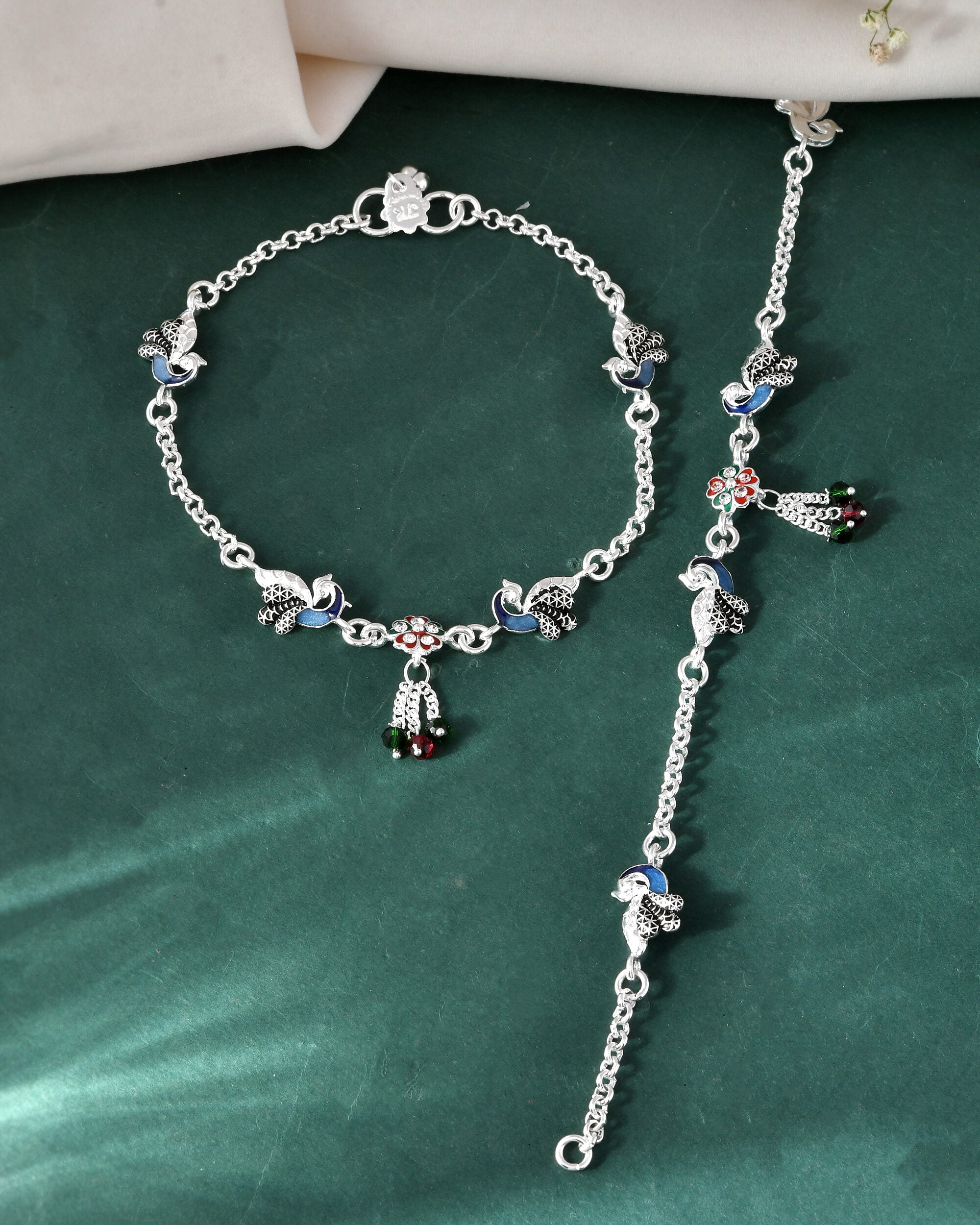 Jewels Nest Elegant Silver-Plated Oxidized Floral Charm Ankle