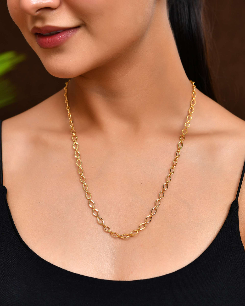 Jewels Nest Chunky Twisted Oval-Link Gold Chain