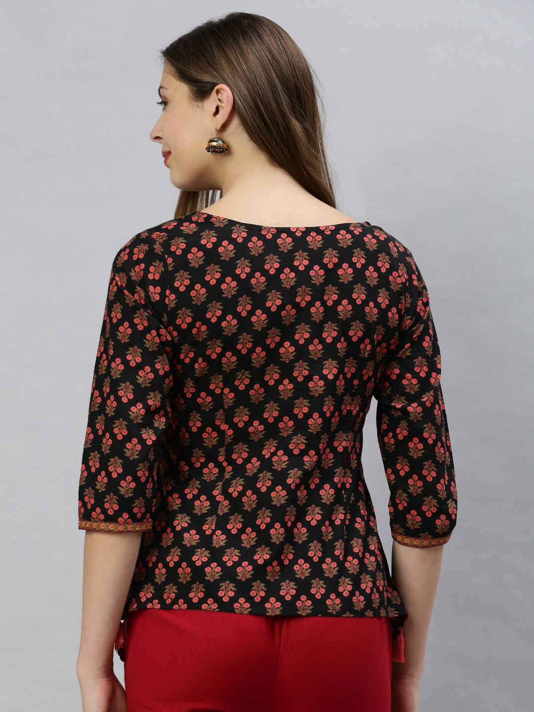 Janasya Women's Black Cotton Floral Print Regular Top