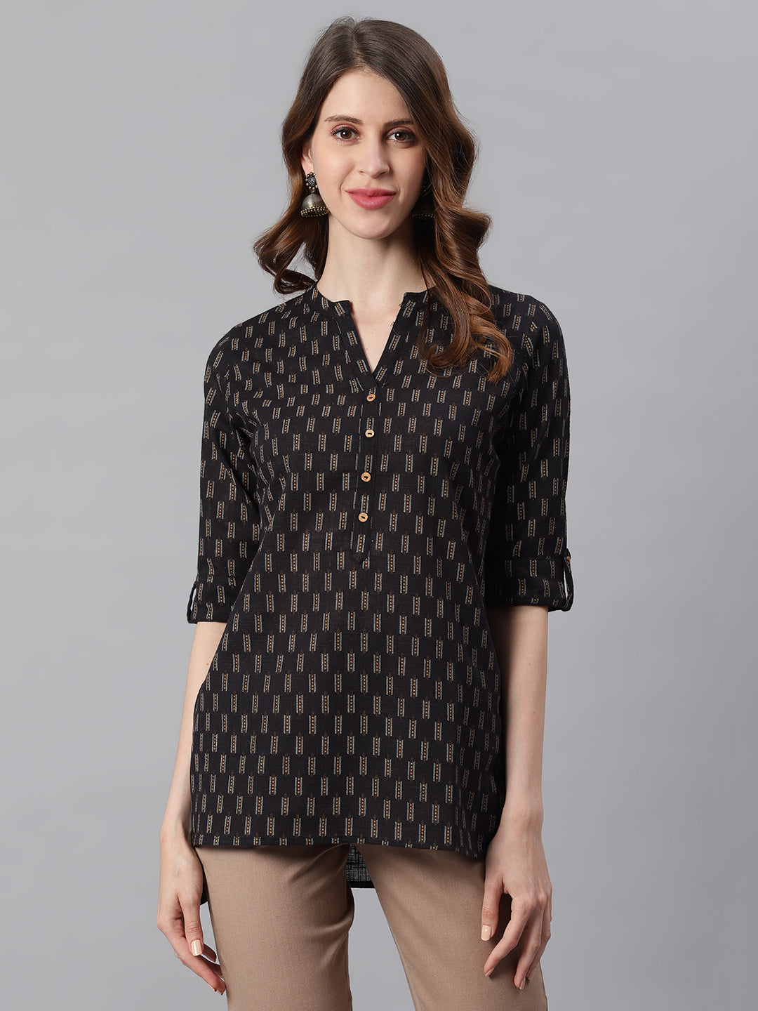 Janasya Women's Black Cotton Slub Geometric Print Straight Tunic