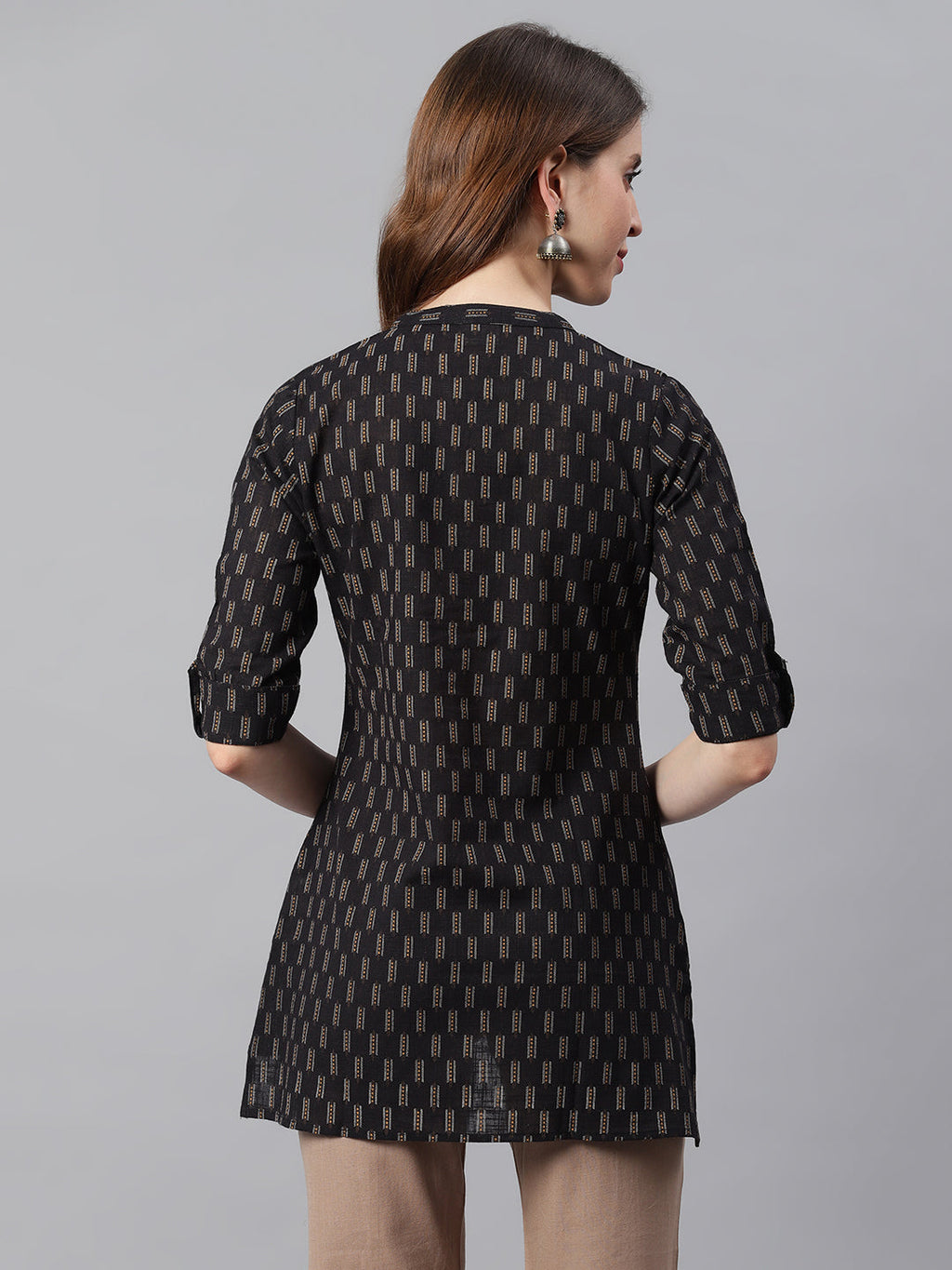 Janasya Women's Black Cotton Slub Geometric Print Straight Tunic