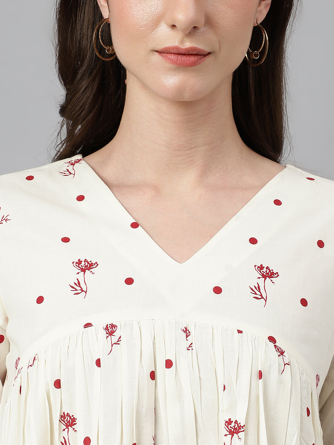Janasya Women's Off White Cambric Cotton Floral Print Gathered Top