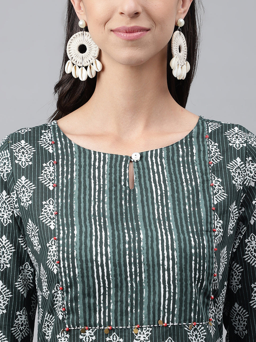 Janasya Women's Dark Green Cotton Ethnic Motifs Casual Straight Kurta