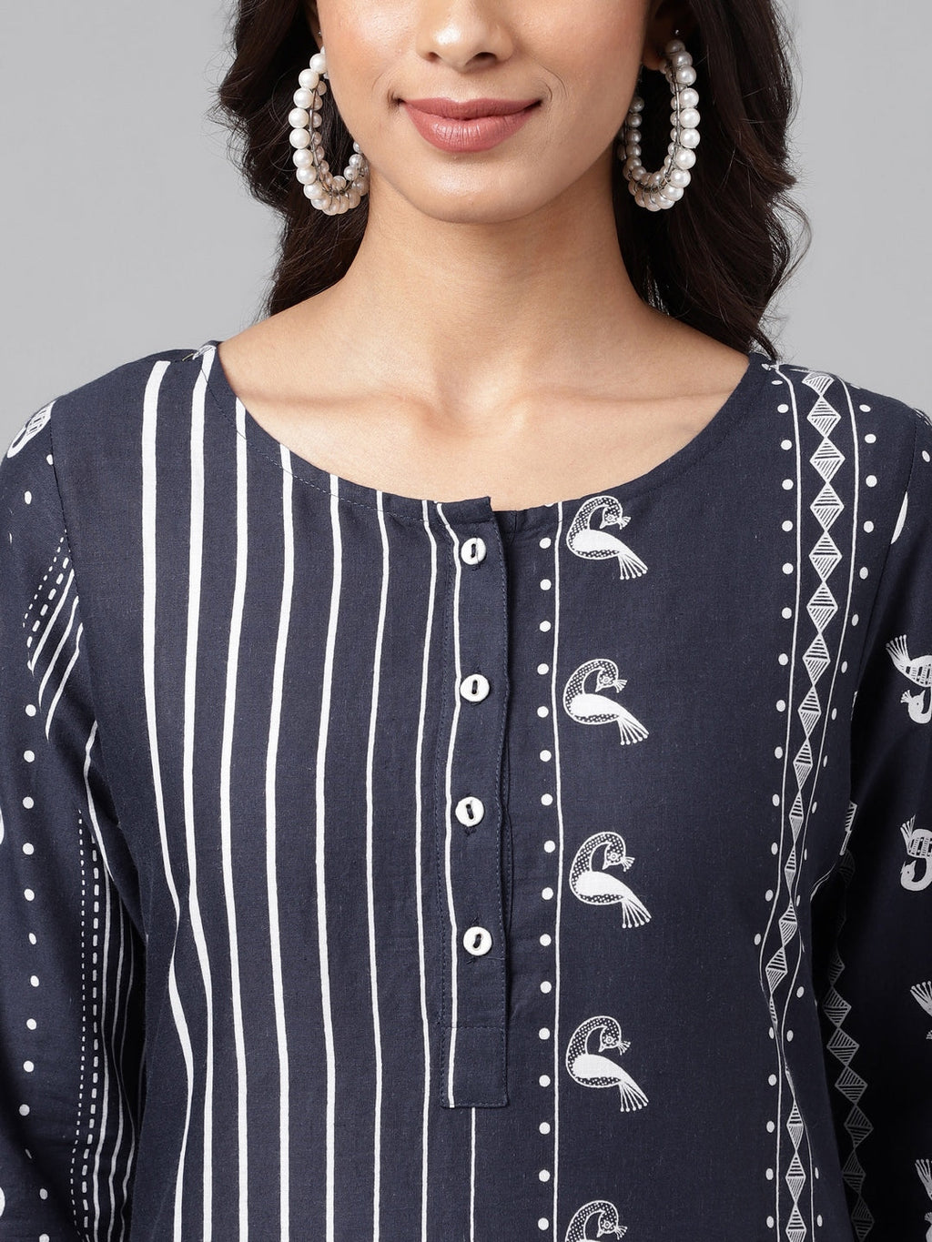 Janasya Women's Navy Blue Cotton Ethnic Motif Printed Casual Straight Kurta