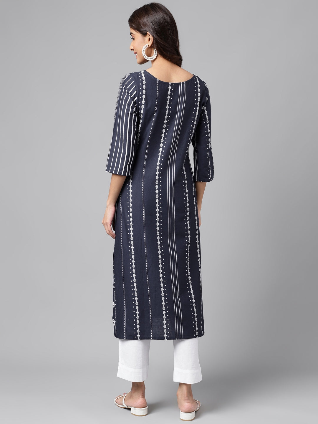 Janasya Women's Navy Blue Cotton Ethnic Motif Printed Casual Straight Kurta