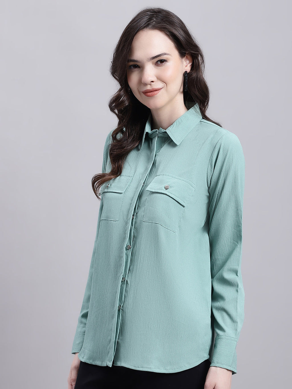 Jainish Women's Green Solid Shirt
