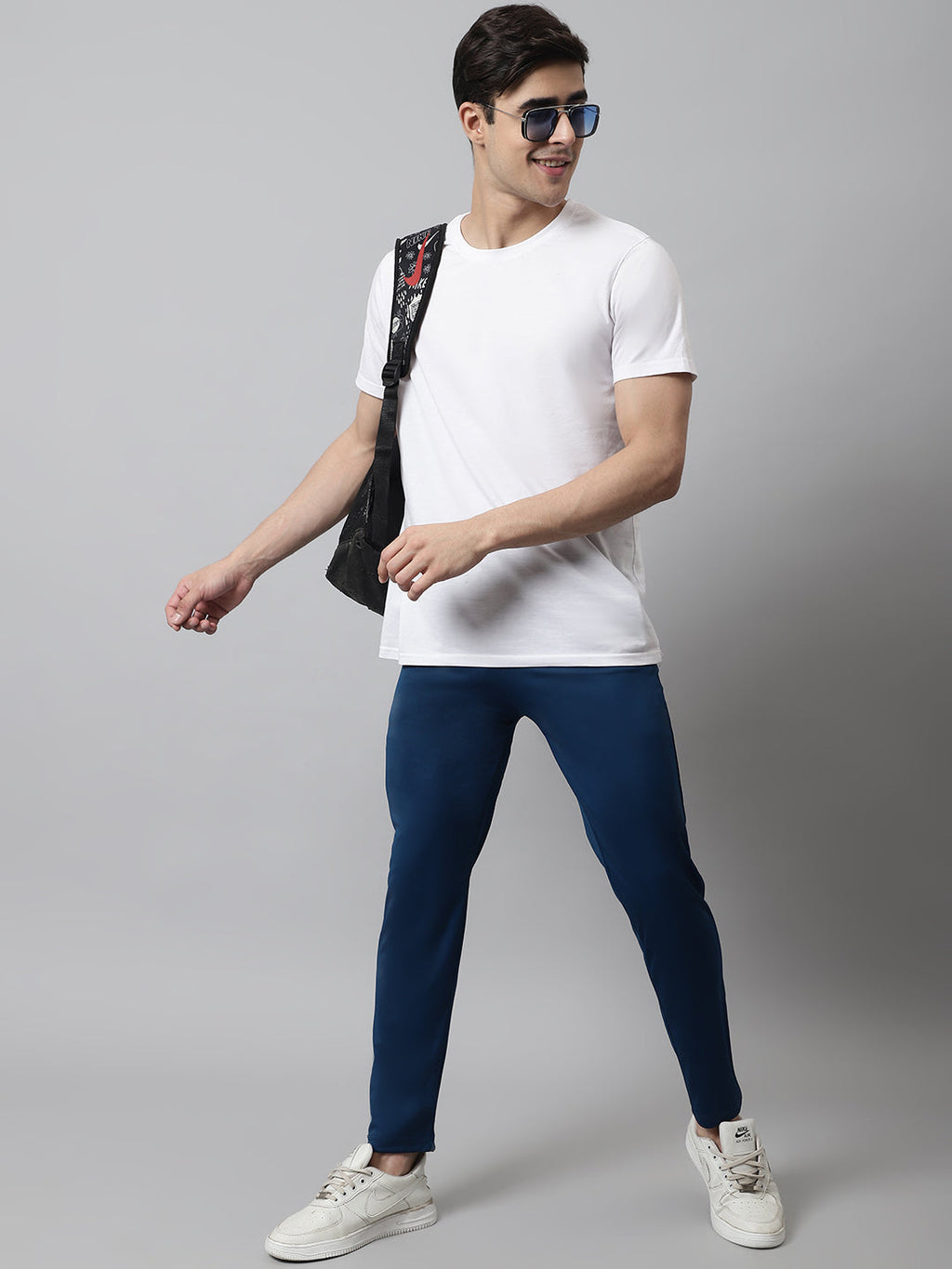 Jainish Men's Blue Solid Streachable Lycra Trackpants