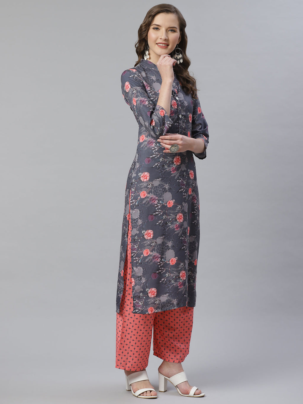 Jompers Women Charcoal Grey & Pink Floral Printed Kurta with Palazzos