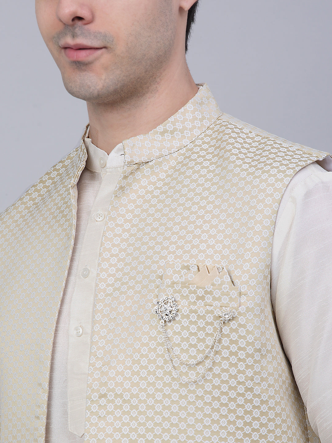 Jompers Men's Solid Kurta Pyjama With Shrug Jacket - Beige