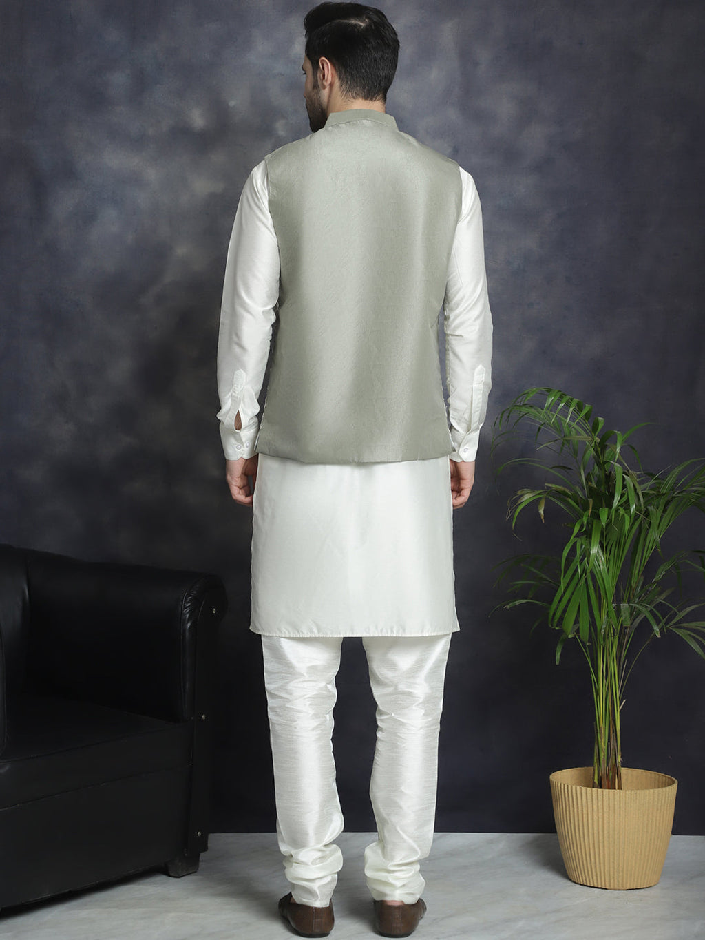 Jompers Men's Embroidred Nehru Jacket With Solid Kurta Pyjama - Pista