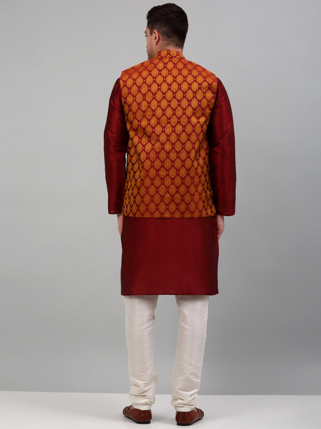 Jompers Men's Woven Design Nehru Jacket and Kurta Pyjama Set - Maroon