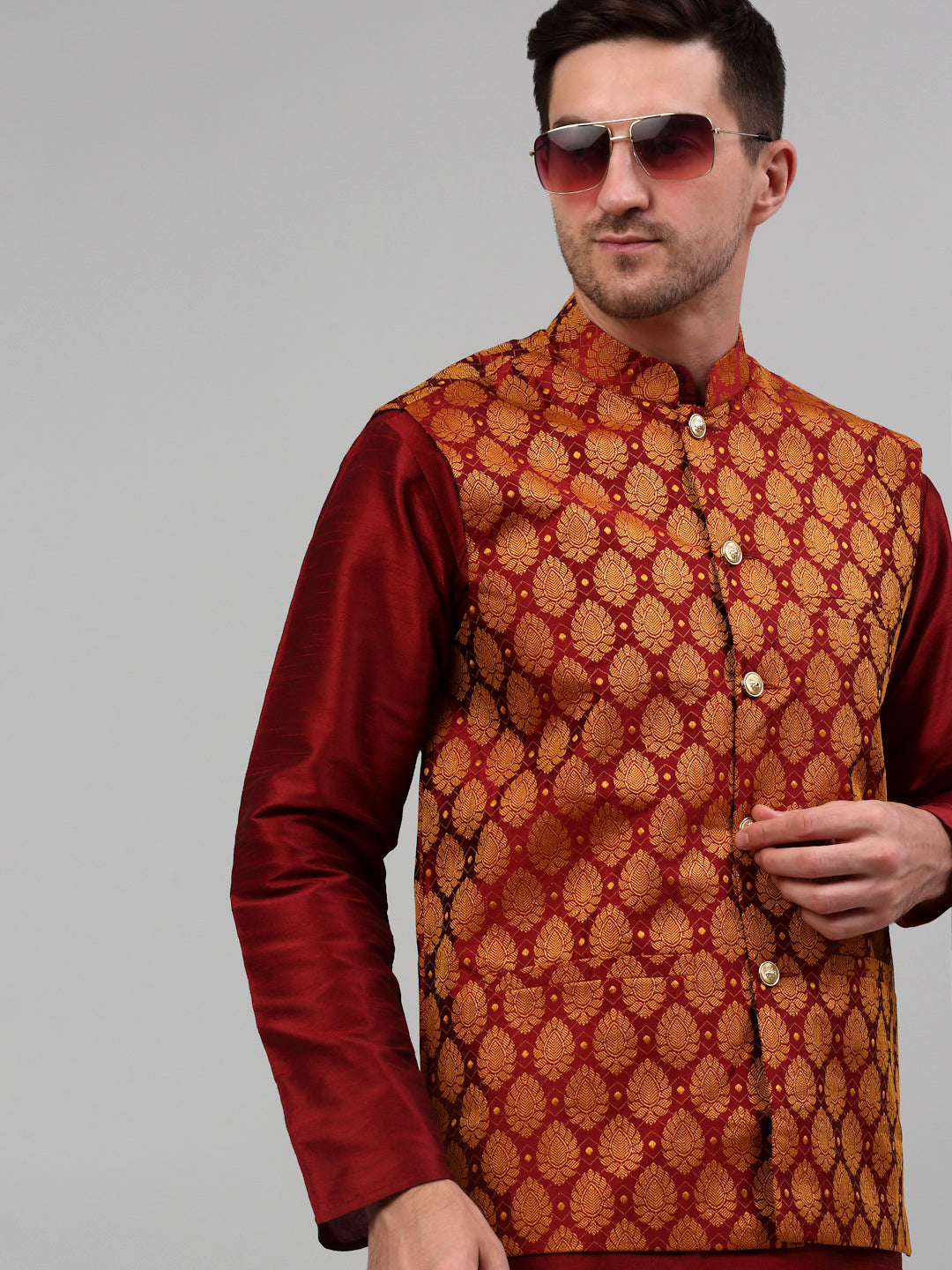 Jompers Men's Woven Design Nehru Jacket and Kurta Pyjama Set - Maroon