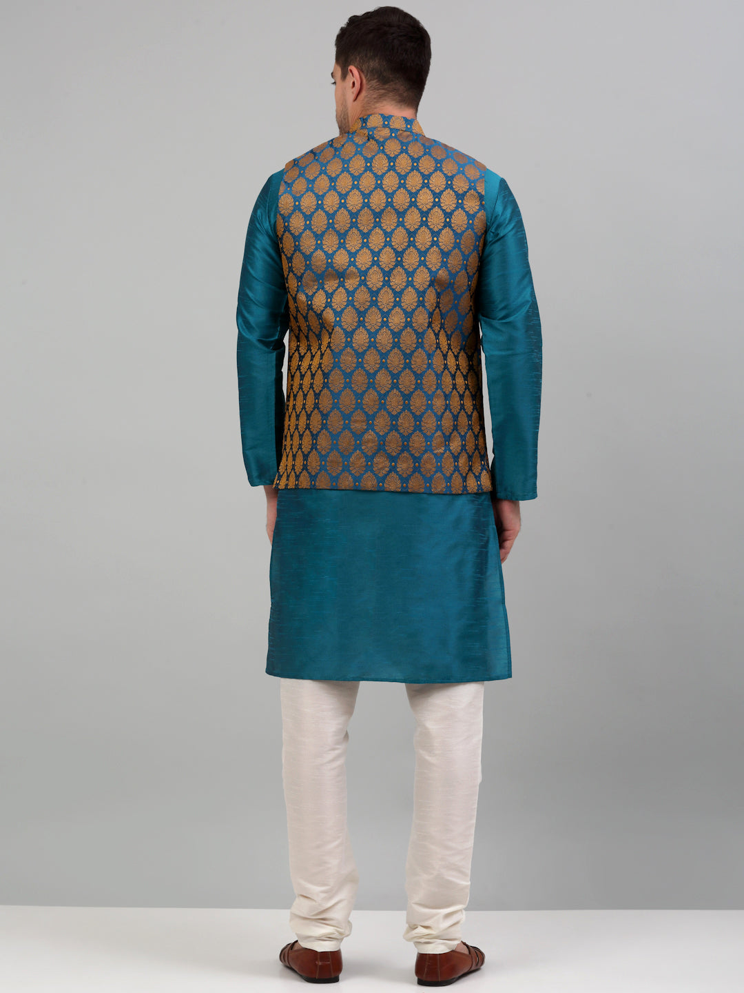 Jompers Men's Woven Design Nehru Jacket and Kurta Pyjama Set - Blue