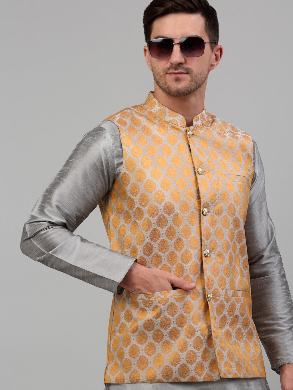 Jompers Men's Woven Design Nehru Jacket and Kurta Pyjama Set - Silver