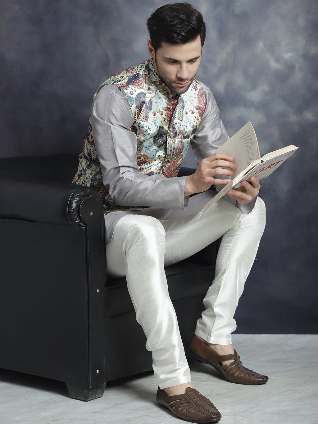Jompers Men's Digital Print and Zari Work Nehru Jacket With Kurta Pyjama Set - Blue