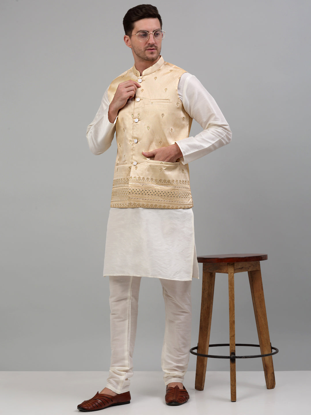 Jompers Men's Embroidered Nehru Jacket With Solid Kurta Pyjama Set - Golden