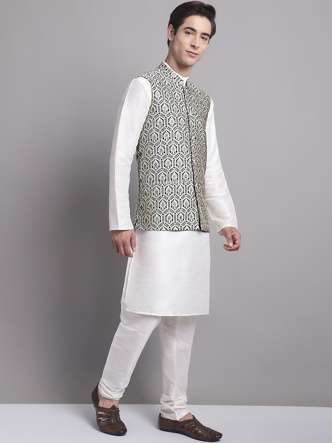 Jompers Men's Silver and Black Woven Design Nehru Jacket With Solid Kurta Pyjama