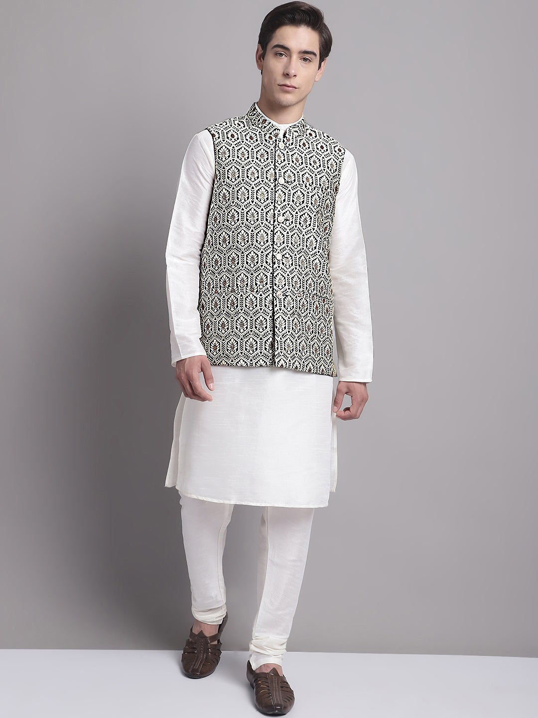 Jompers Men's Silver and Black Woven Design Nehru Jacket With Solid Kurta Pyjama