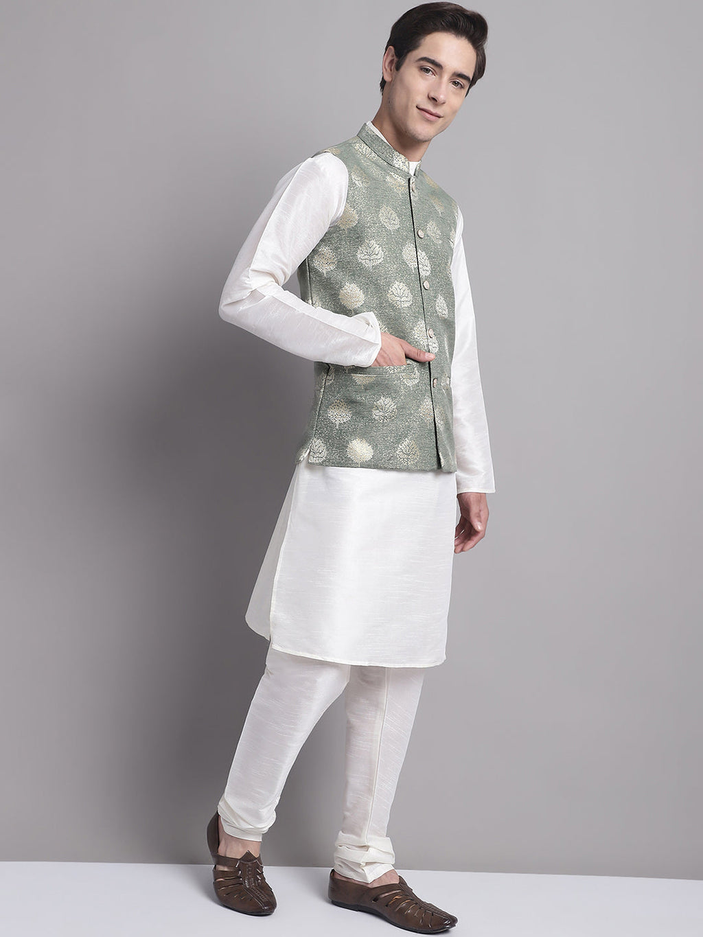 Jompers Men's Green Printed Nehru Jacket With Solid Kurta Pyjama