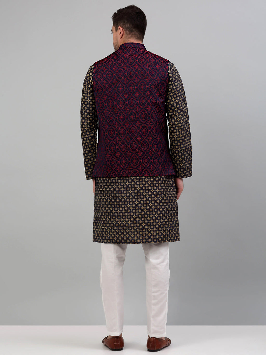 Jompers Men's Woven Design Nehru Jacket with Printed Kurta Pyjama Set - Maroon