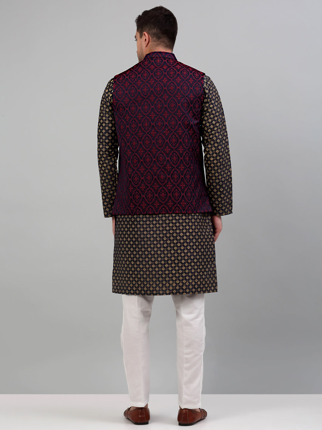 Jompers Men's Woven Design Nehru Jacket with Printed Kurta Pyjama Set - Maroon