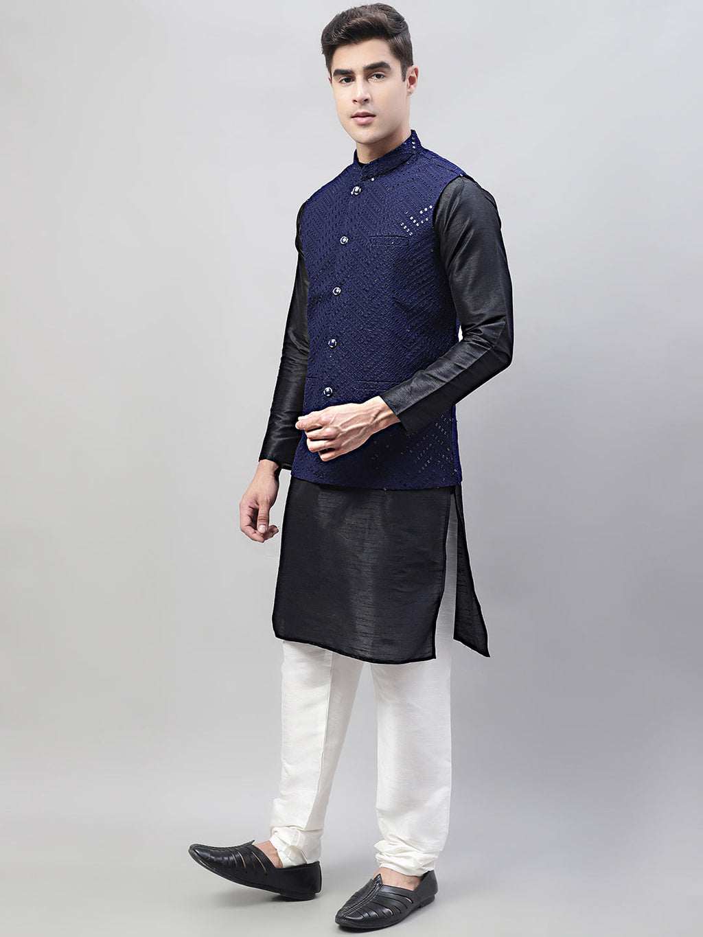 Jompers Men's Black Solid Kurta Pyjama with Navy Blue Embroidered Nehru Jacket