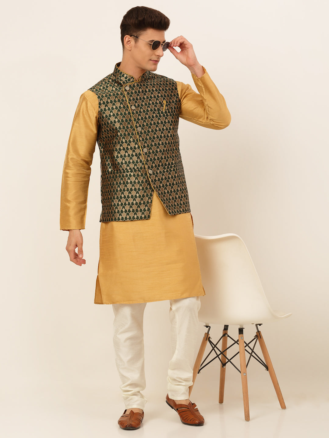Jompers Men's Solid Kurta Pyjama With Nehru Jacket - DOlive