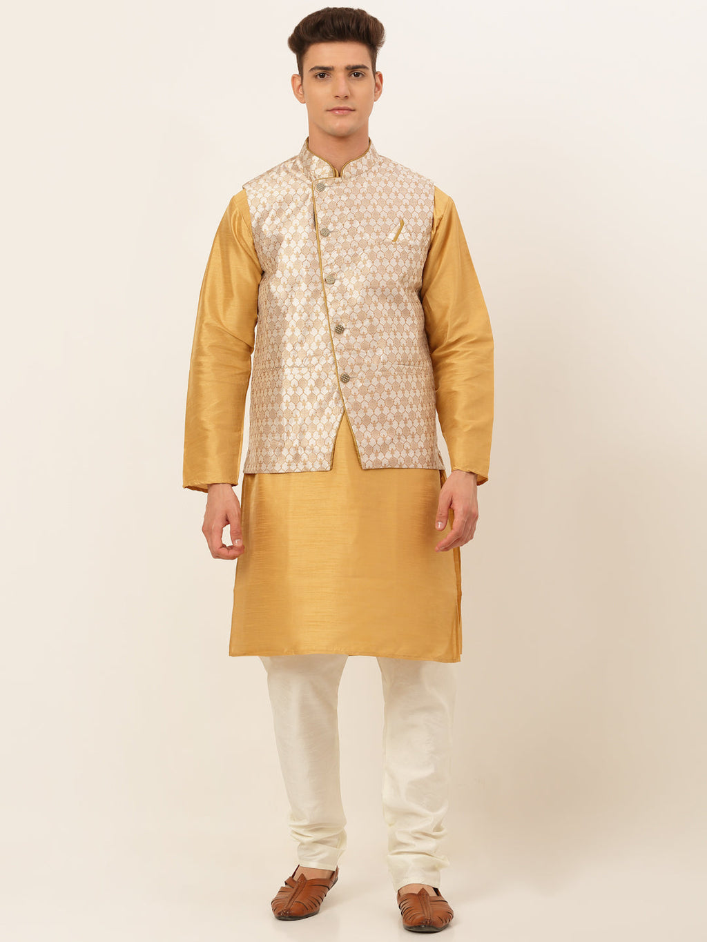 Jompers Men's Solid Kurta Pyjama With Nehru Jacket - DSilver