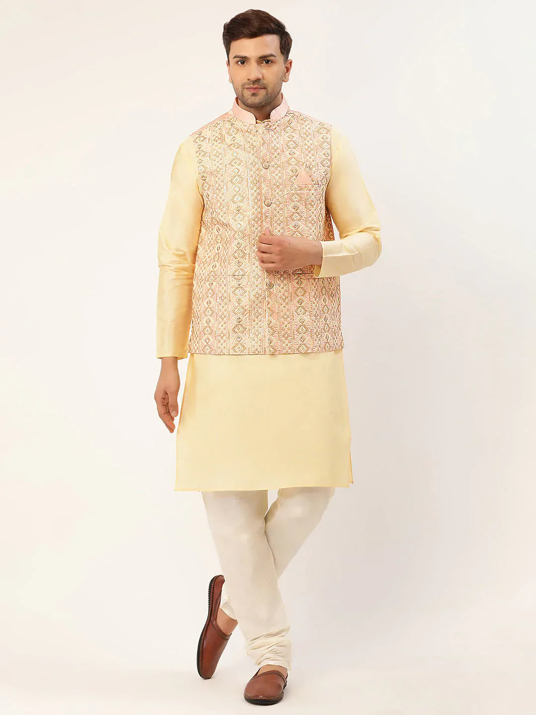 Jompers Men's Solid Kurta Pyjama With Pink Embroidered Nehru Jacket