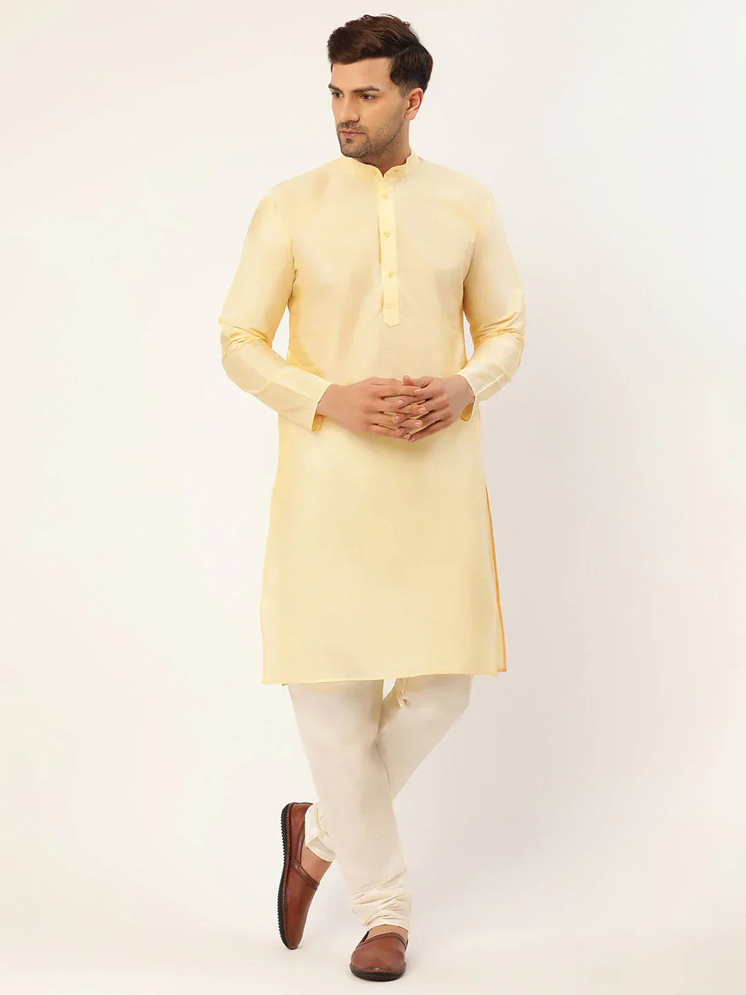 Jompers Men's Solid Kurta Pyjama With Pink Embroidered Nehru Jacket
