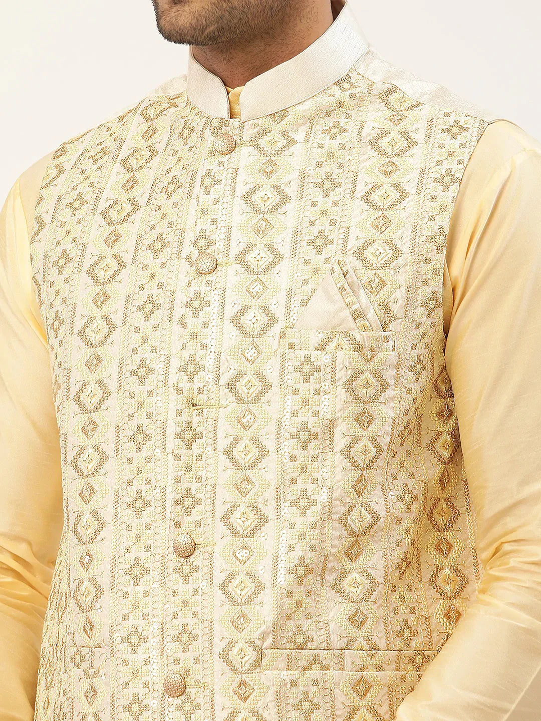 Jompers Men's Solid Kurta Pyjama With White Embroidered Nehru Jacket