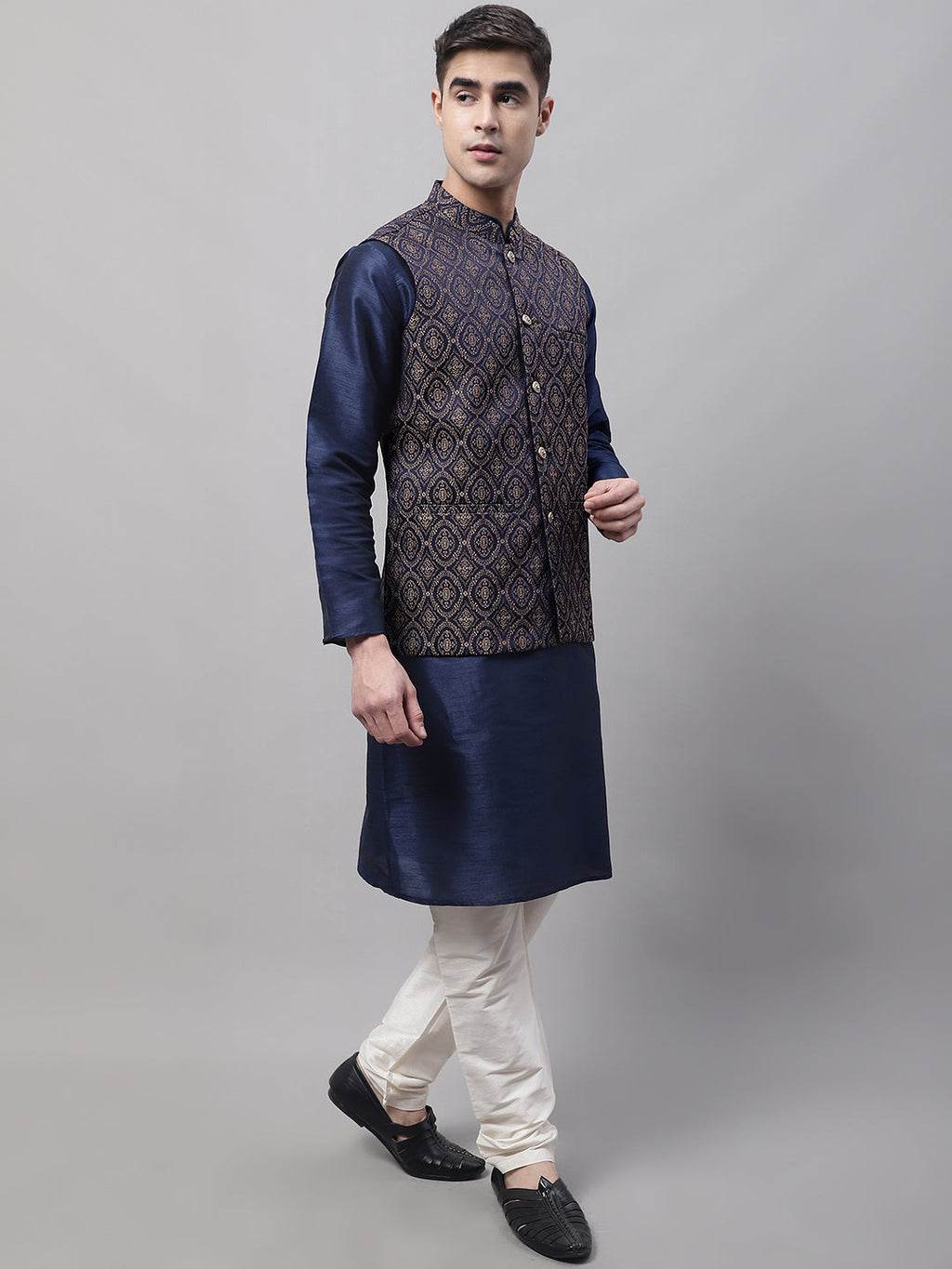 Jompers Men's Navy Blue Solid Kurta Pyjama with Brown Woven Design Nehru Jacket