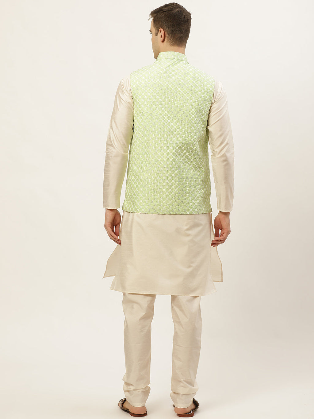 Jompers Men's Embroidered Nehru Jacket & Kurta Pyjama (Green )