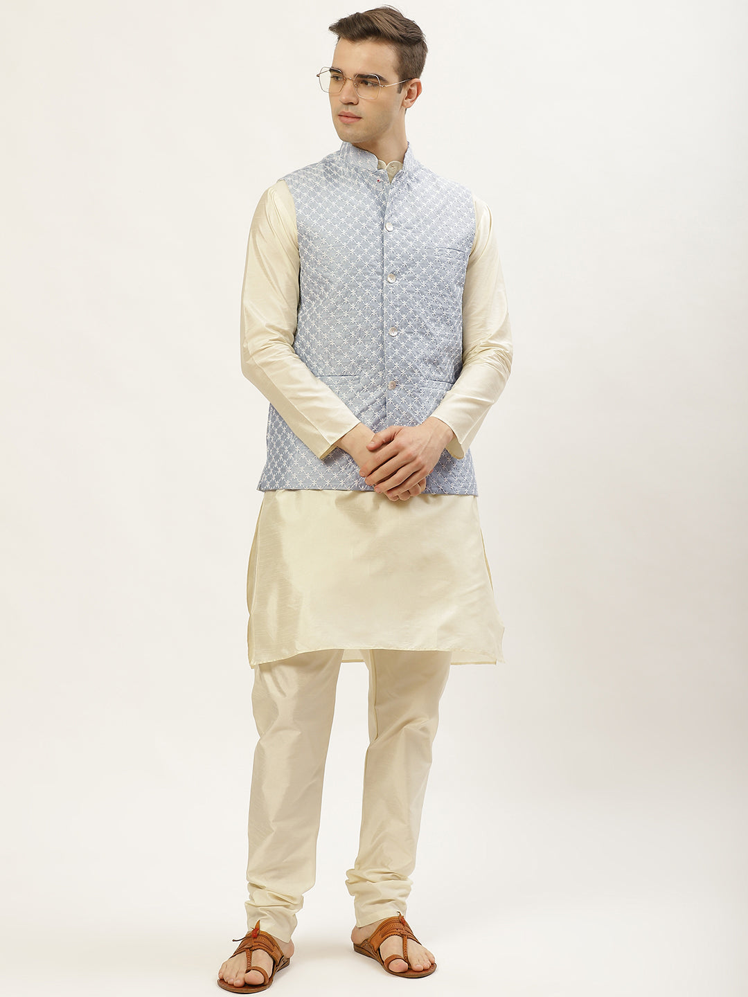Jompers Men's Embroidered Nehru Jacket & Kurta Pyjama ( Grey )