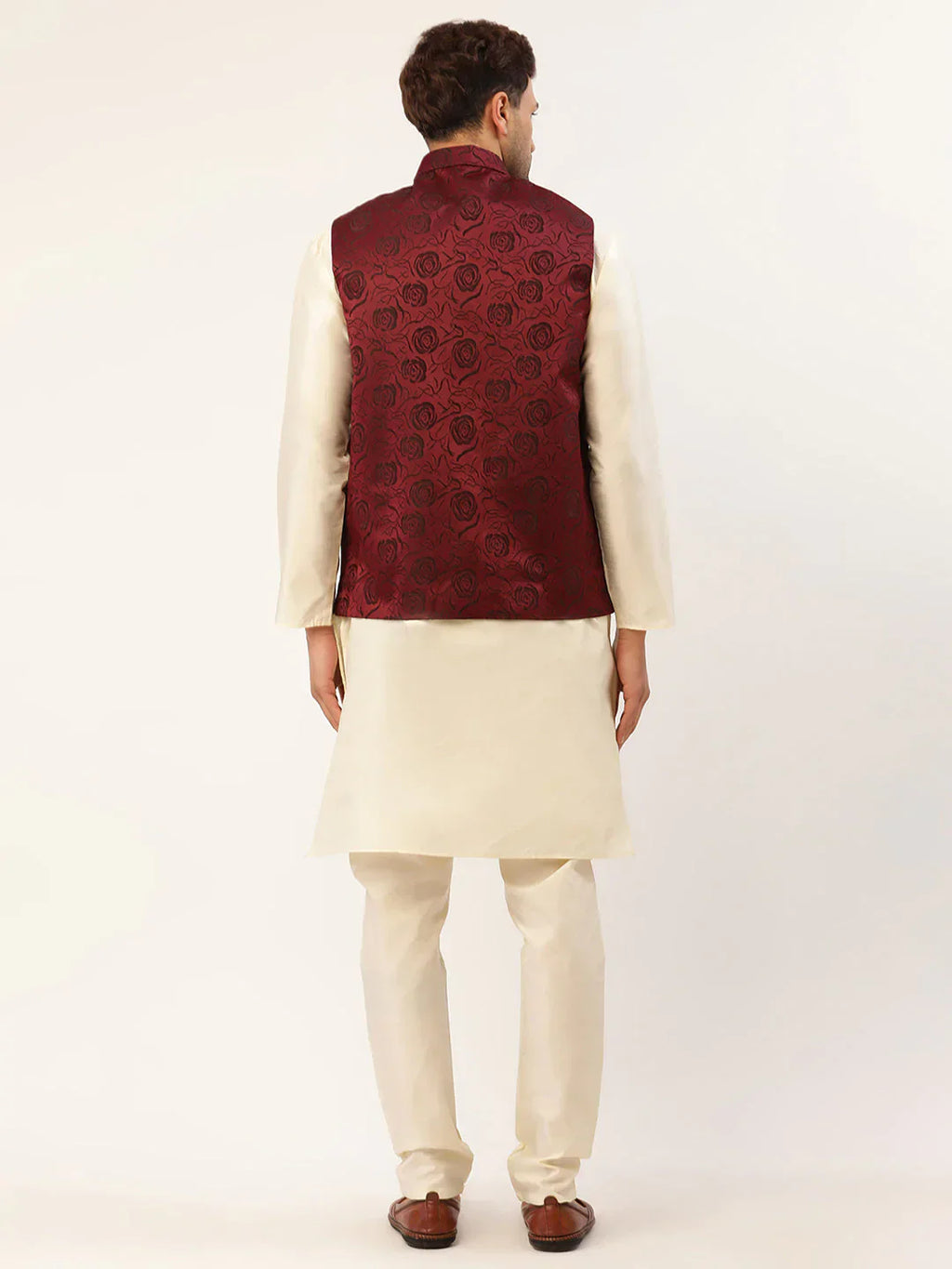 Jompers Men's Solid Kurta Pyjama With Maroon Floral Embroidered Nehru Jacket