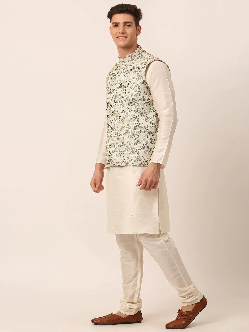 Jompers Men's Solid Kurta Pyjama With Grey Floral Embroidered Nehru Jacket