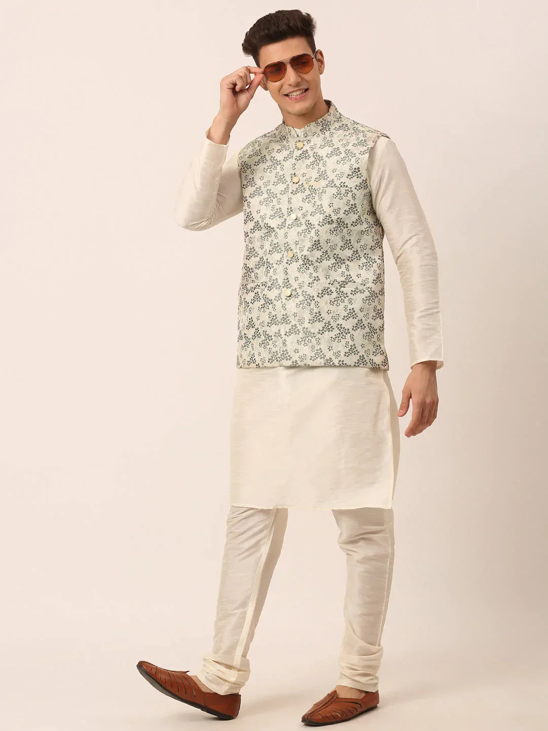 Jompers Men's Solid Kurta Pyjama With Grey Floral Embroidered Nehru Jacket