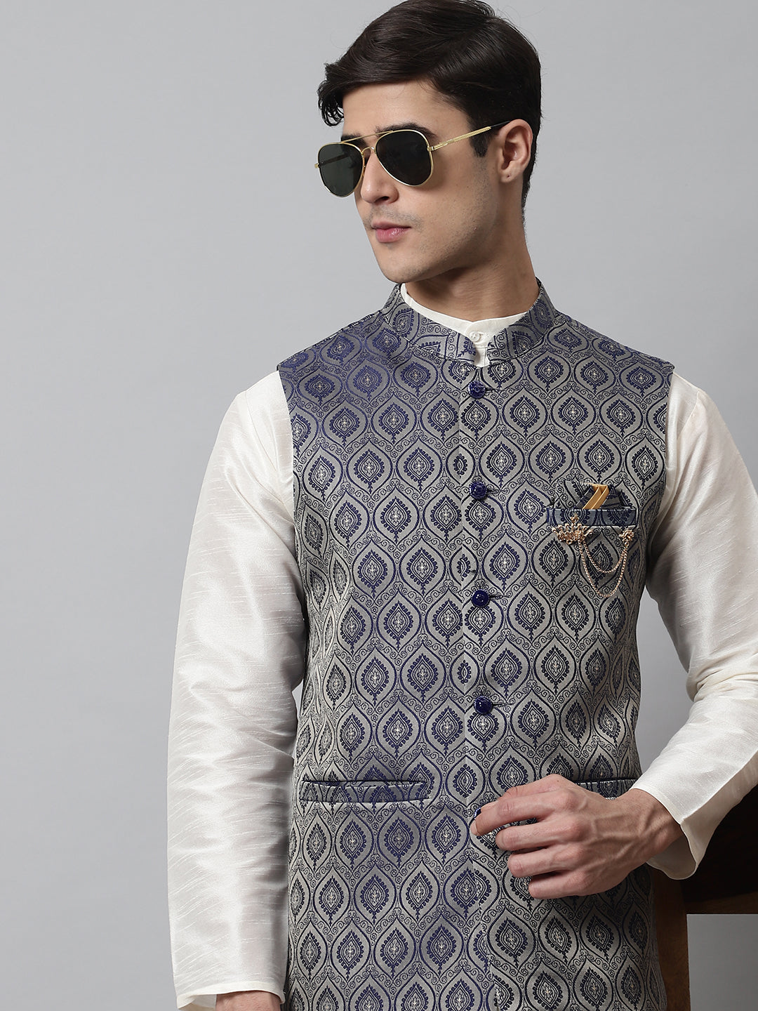 Jompers Men's Off White Solid Kurta Pyjama with Navy Blue Woven Design Nehru Jacket