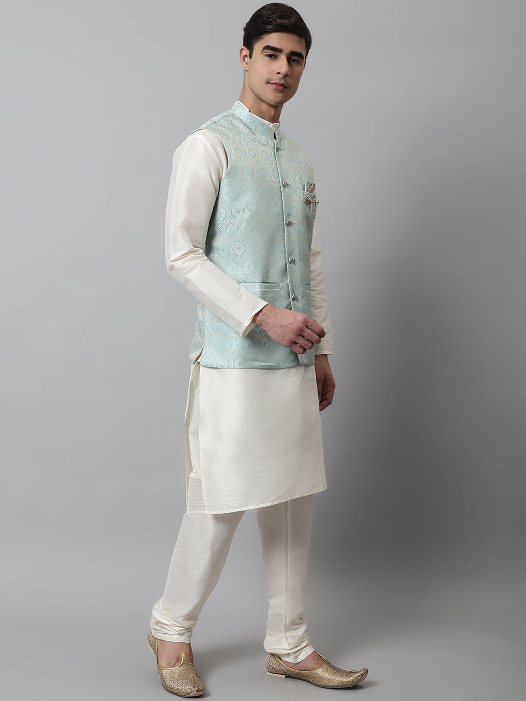 Jompers Men's Off White Solid Kurta Pyjama with Sky Blue Woven Design Nehru Jacket